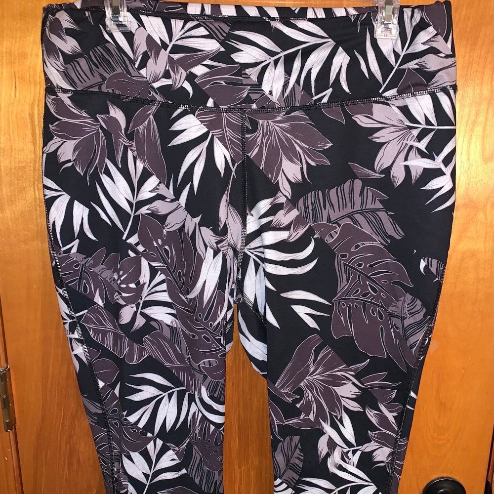 Printed Cropped Leggings